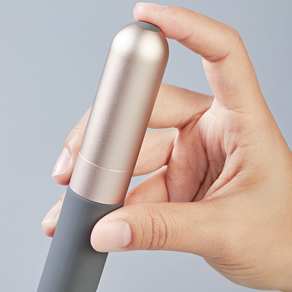 <Love Not War>Laska(ラスカ)